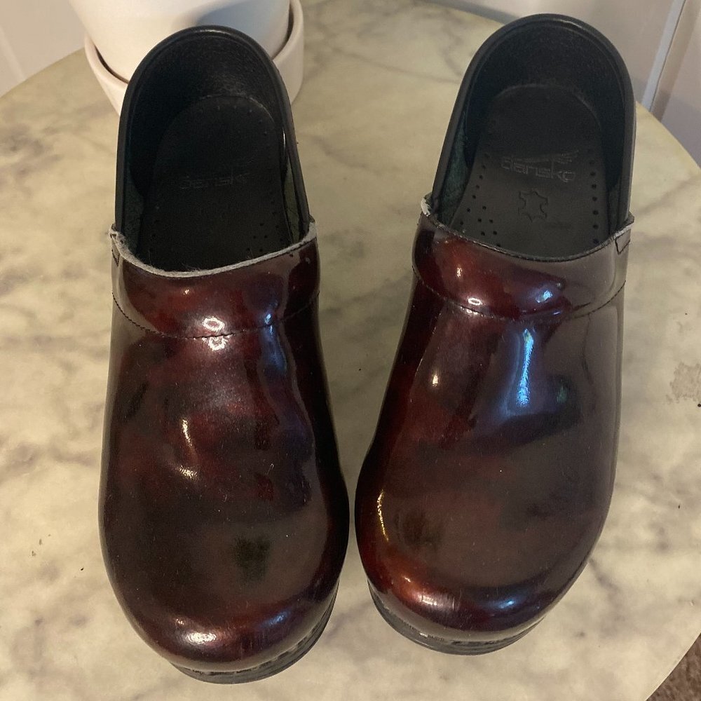 Dansko Patent Clogs - Picture 4 of 11